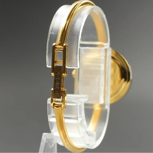 Stunning Gucci RARE VINTAGE watch 14k Gold Plated - Picture 2 of 7